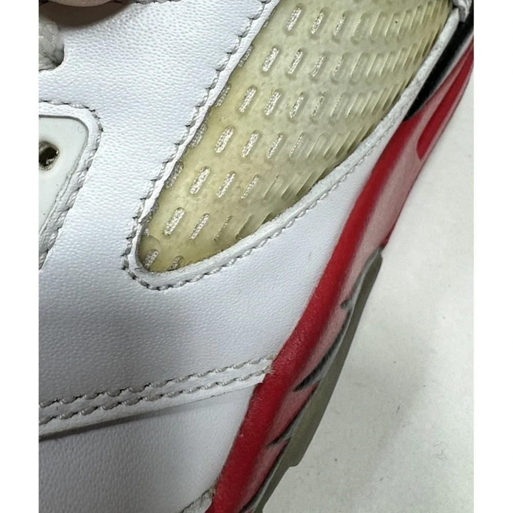 Nike Air Jordan 5 Retro‎ Men's Size 7.5 136027 120 Fire Red Black Tongue Shoes